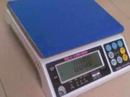 DS藍(lán)牙計(jì)重桌秤 無線傳輸連電腦桌秤